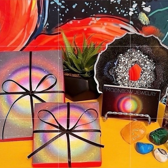 Rex Necklace - Picture 3 of 3